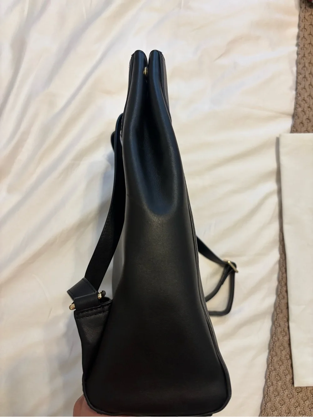 RADLEY LONDON Black Leather Backpack with Gold Zip Detail